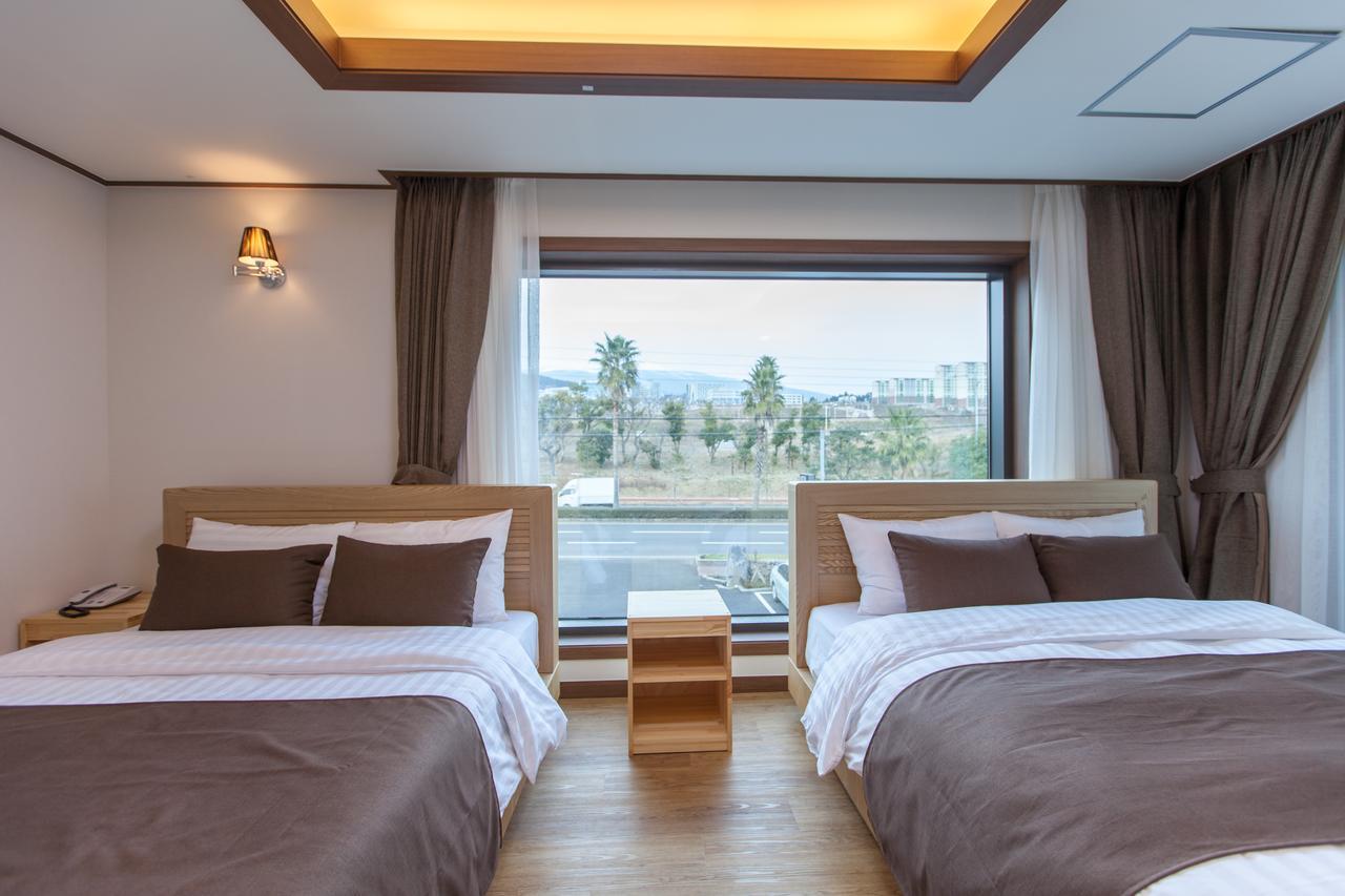 Fellisia Hotel Seogwipo Esterno foto